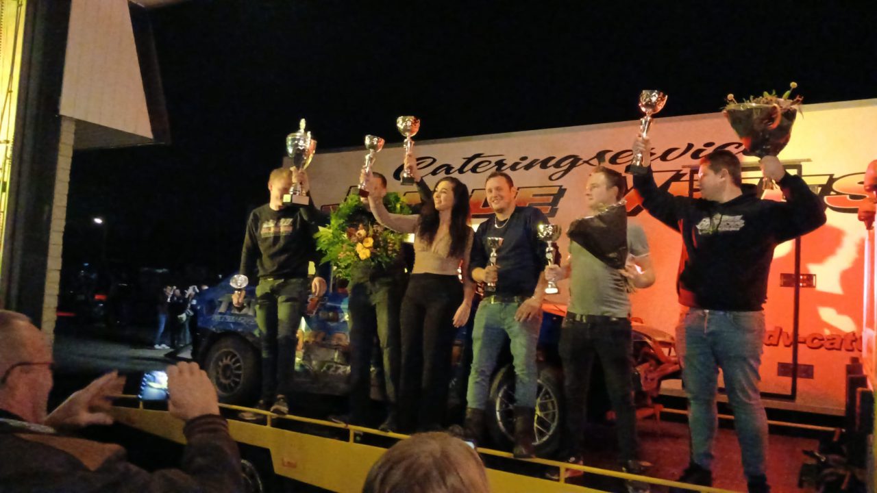 Succesvolle huldiging van kampioenen tijdens jaarlijkse feestavond NAC Autocross