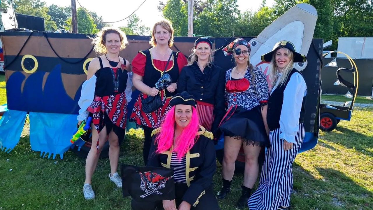 Kootstertille schrapt optocht met grote wagens: 