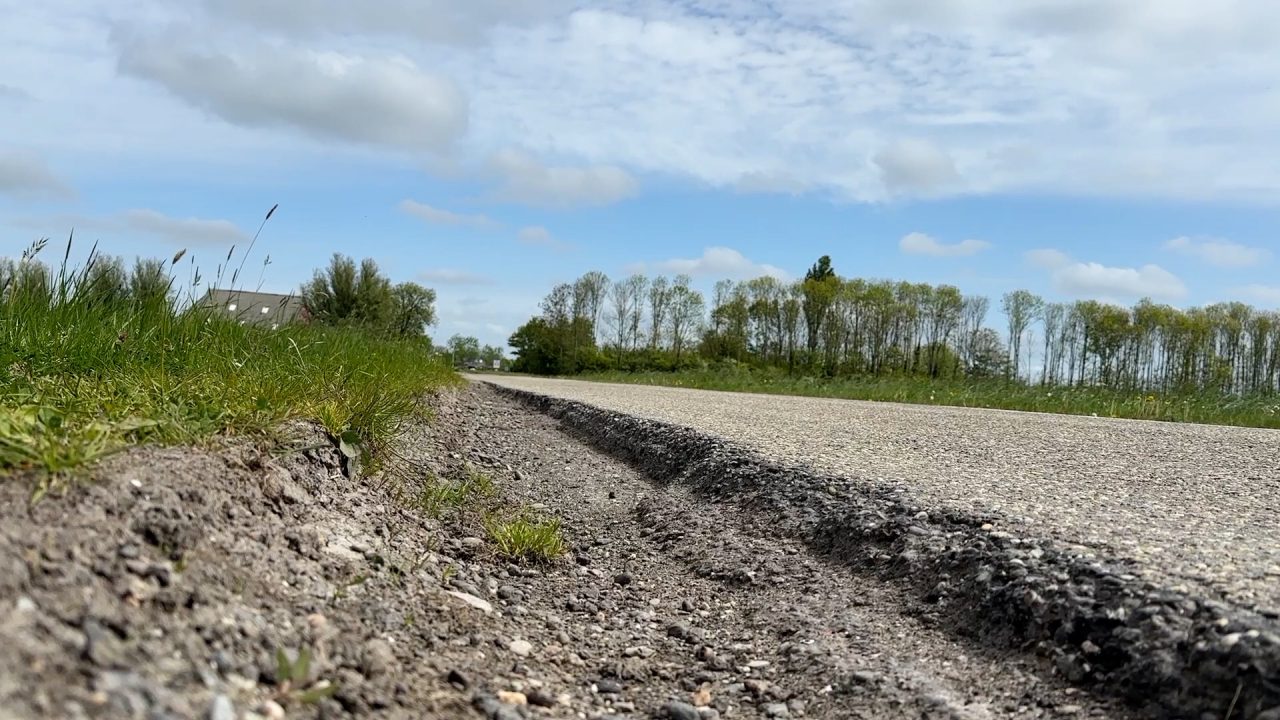 Iedyk blijft knelpunt in Jannum: buurt vraagt versnelling, gemeente werkt in etappes