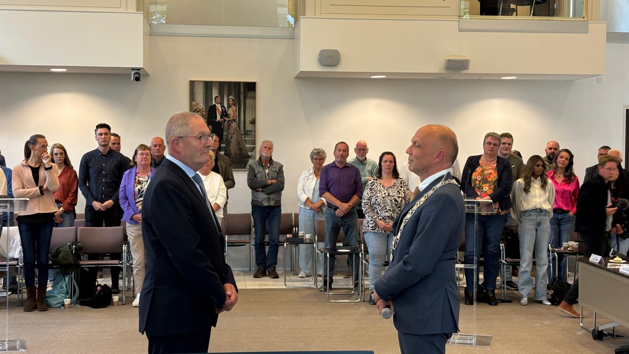 Van Esch krijgt brede portefeuille in Achtkarspelen