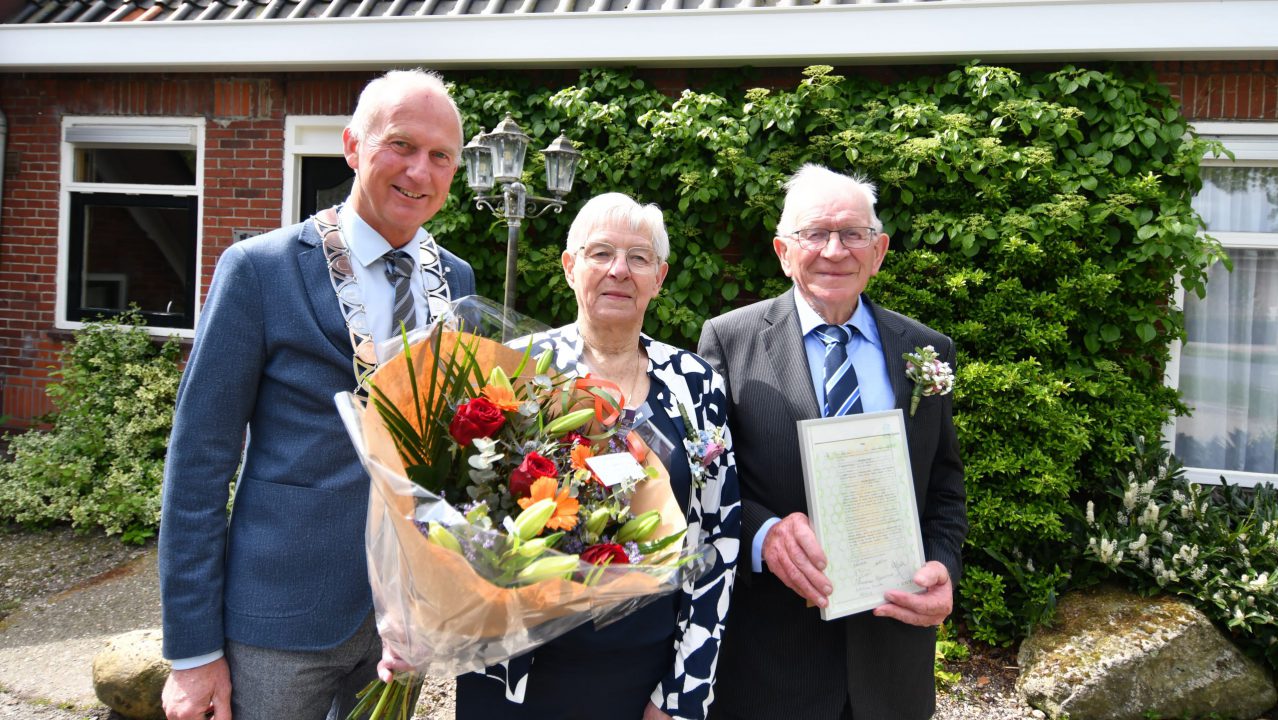 Echtpaar Kroodsma-Reitsma 60 jaar getrouwd
