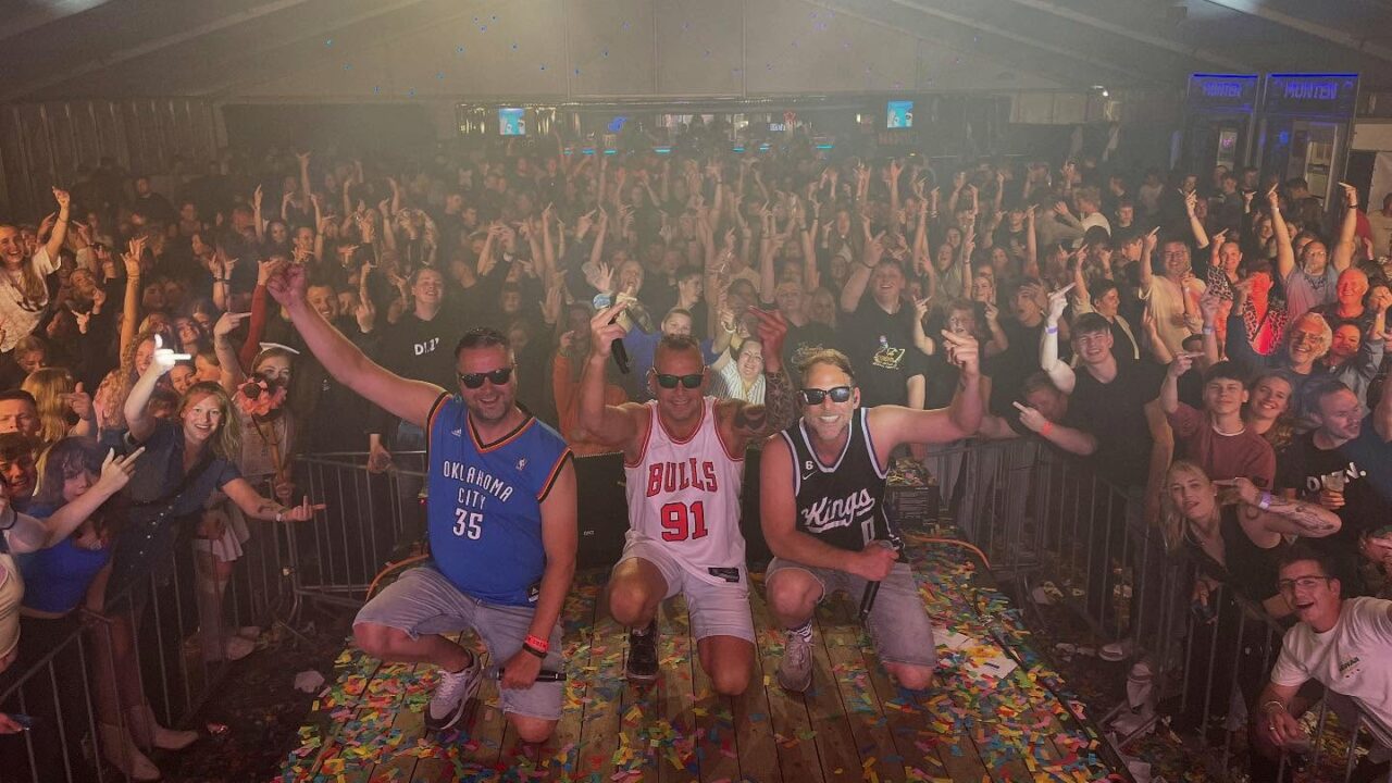 PvdA-GroenLinks wil opheldering over Doelleazen Festival locatie in Buitenpost