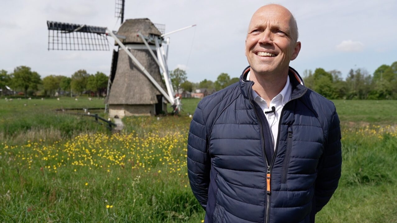 Burgemeester Jouke Douwe de Vries: 