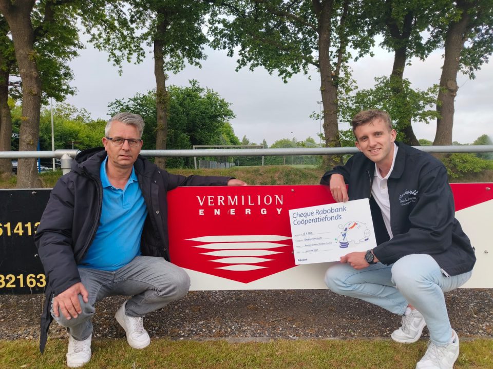 LED verlichting op alle trainingsvelden SC Kootstertille