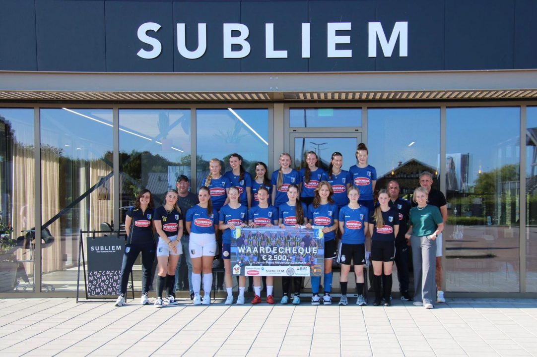 Speelsters Be Quick Dokkum MO17-1 halen €2500,- op voor goede doelen