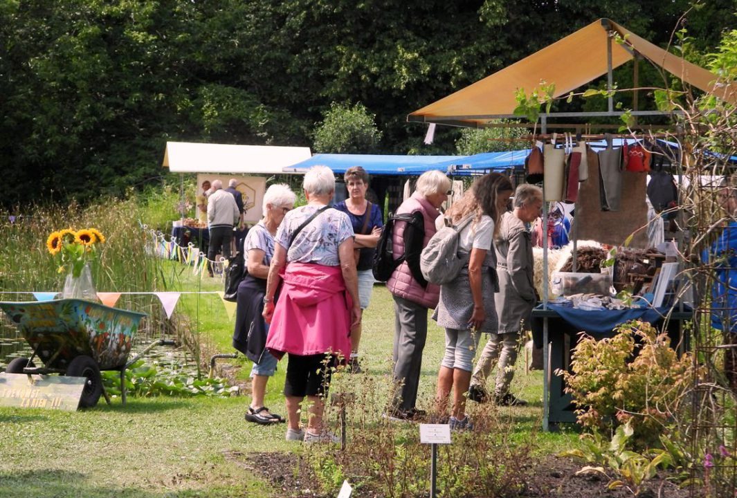 Natuurmarkt op De Kruidhof Buitenpost
