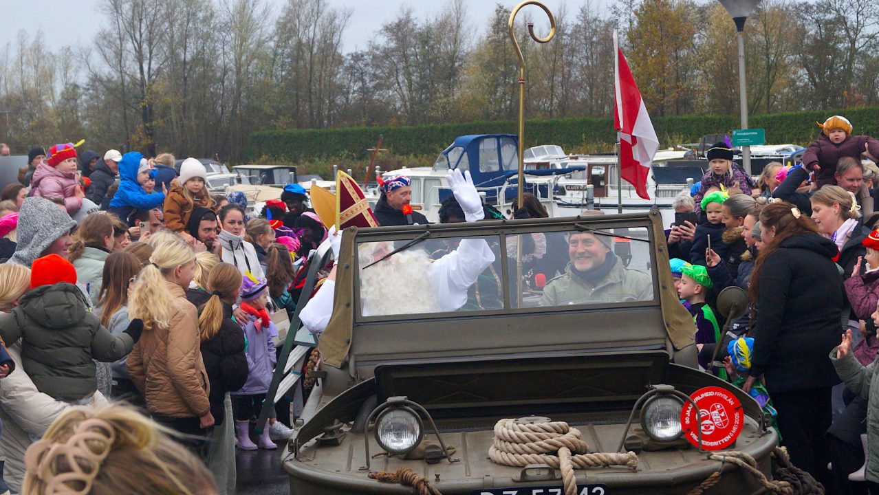 Intocht van Sinterklaas in De Westereen