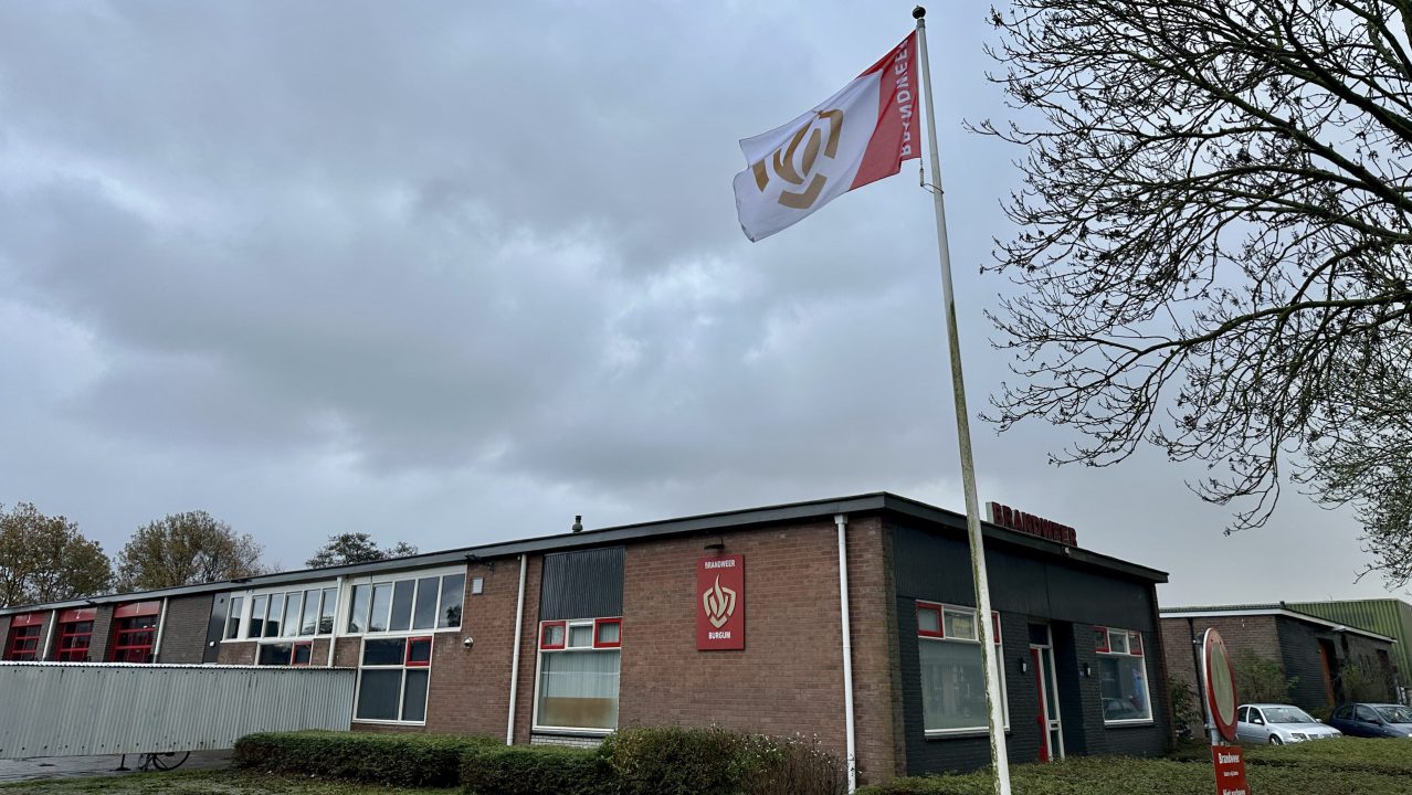 Voor de zoveelste keer brand in papiercontainer Burgum
