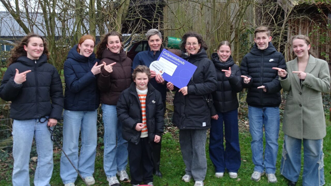 €7.500 van Rabobank voor speel- en beleeftuin in Foudgum