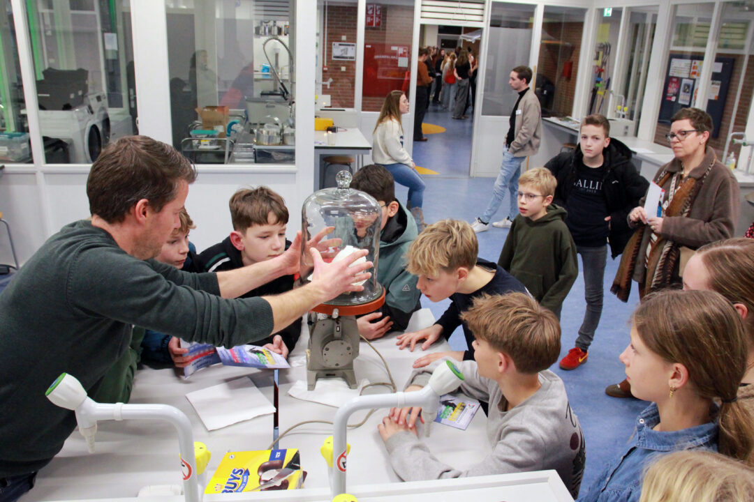 Ontdekkingstocht vol dynamiek tijdens open dag Lauwers College Buitenpost