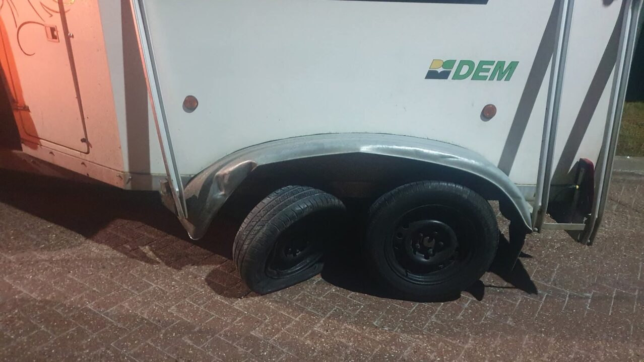 Getuigen gezocht, verlaten plaats na een verkeersongeval bij Driezum