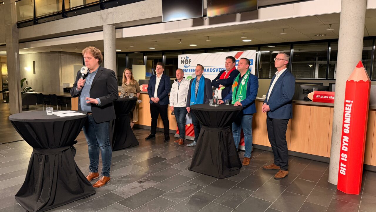 LIVE: Slotdebat Dantumadiel vanuit Damwâld