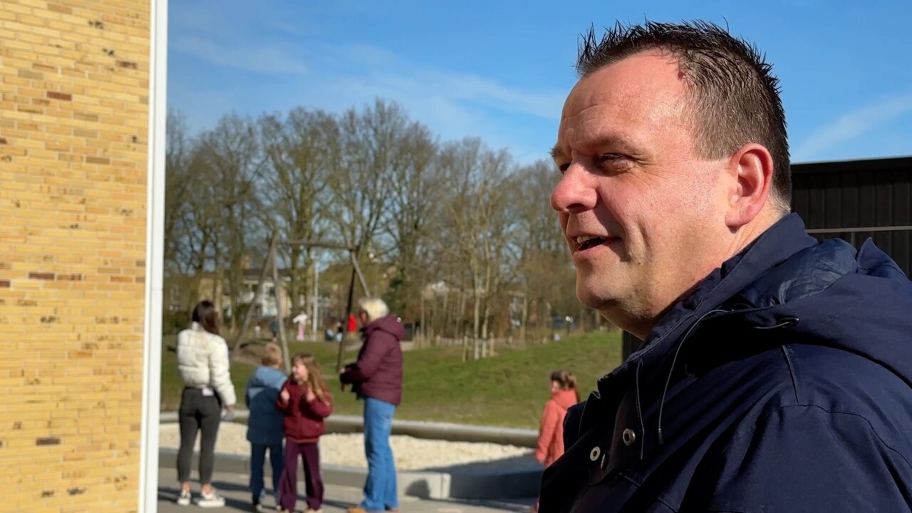 Schooluitbreiding, koopzondag en hertenkampen blijven: 'successen' in gemeente Dantumadiel