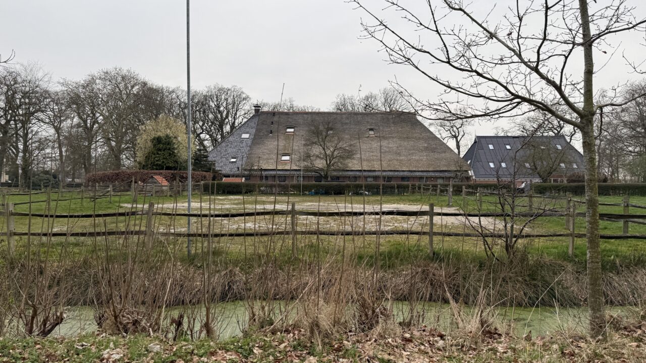 Kamervragen over gezinshuis Feankleaster: waarom werd niet eerder ingegrepen?