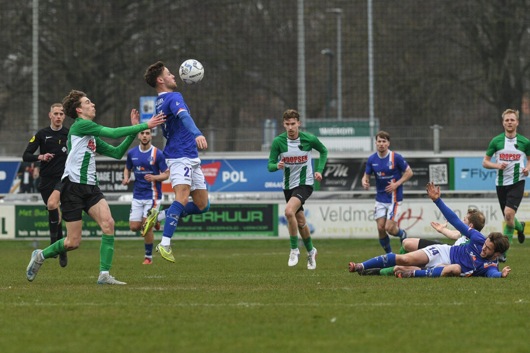 Buitenpost speelt gelijk tegen stug Winsum