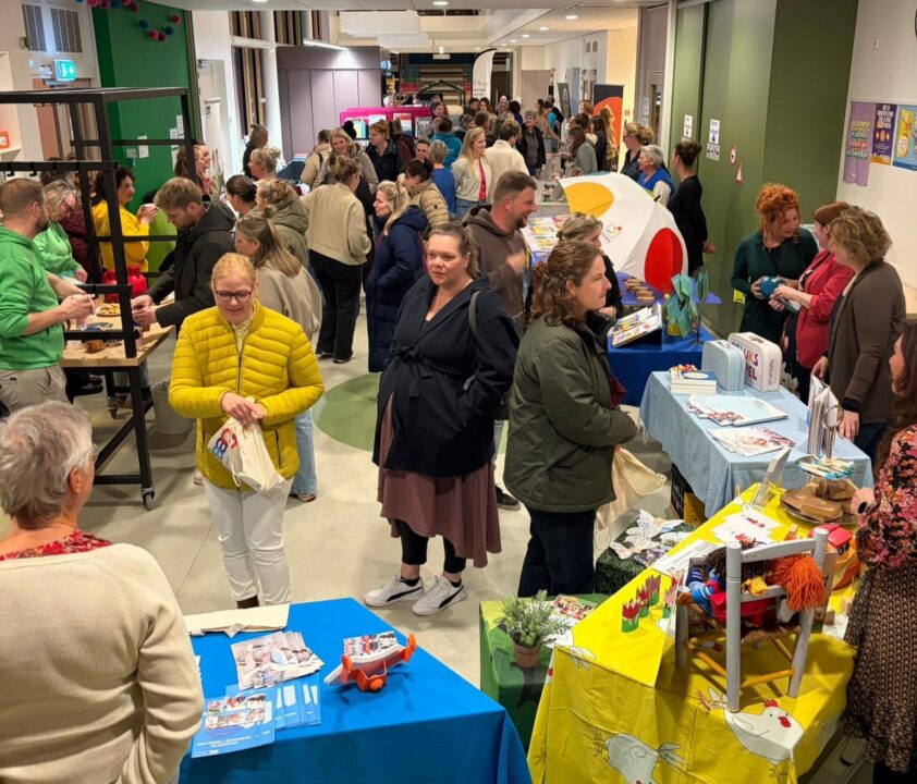 Geslaagde informatieavond over het jonge kind brengt De Westereen samen