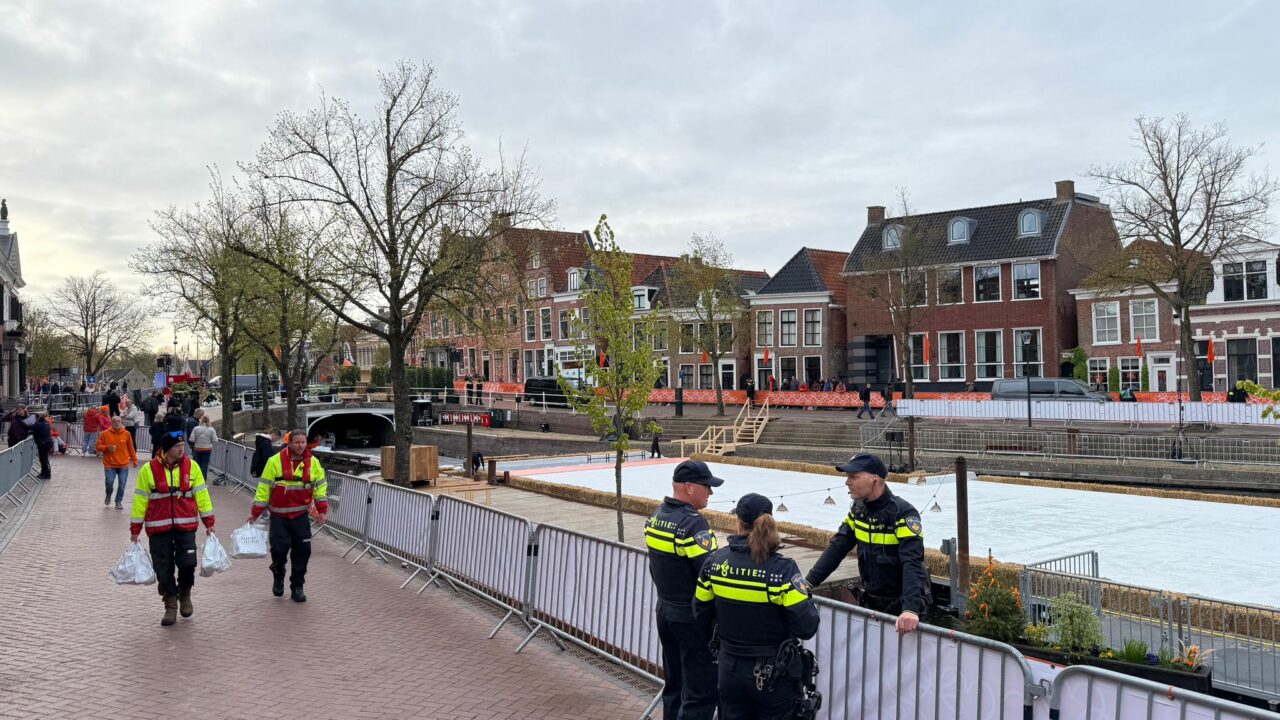 LIVEBLOG: Koning viert zijn verjaardag vandaag in Dokkum | Politie waarschuwt voor zakkenrollers