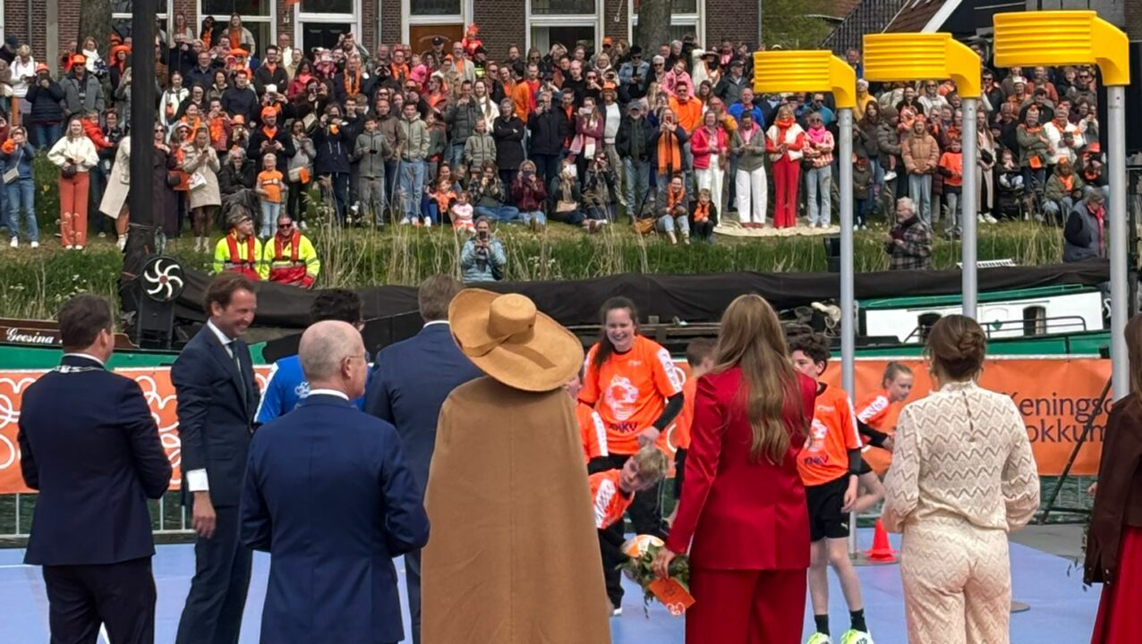 Korfbal in de spotlight tijdens Keningsdei in Dokkum