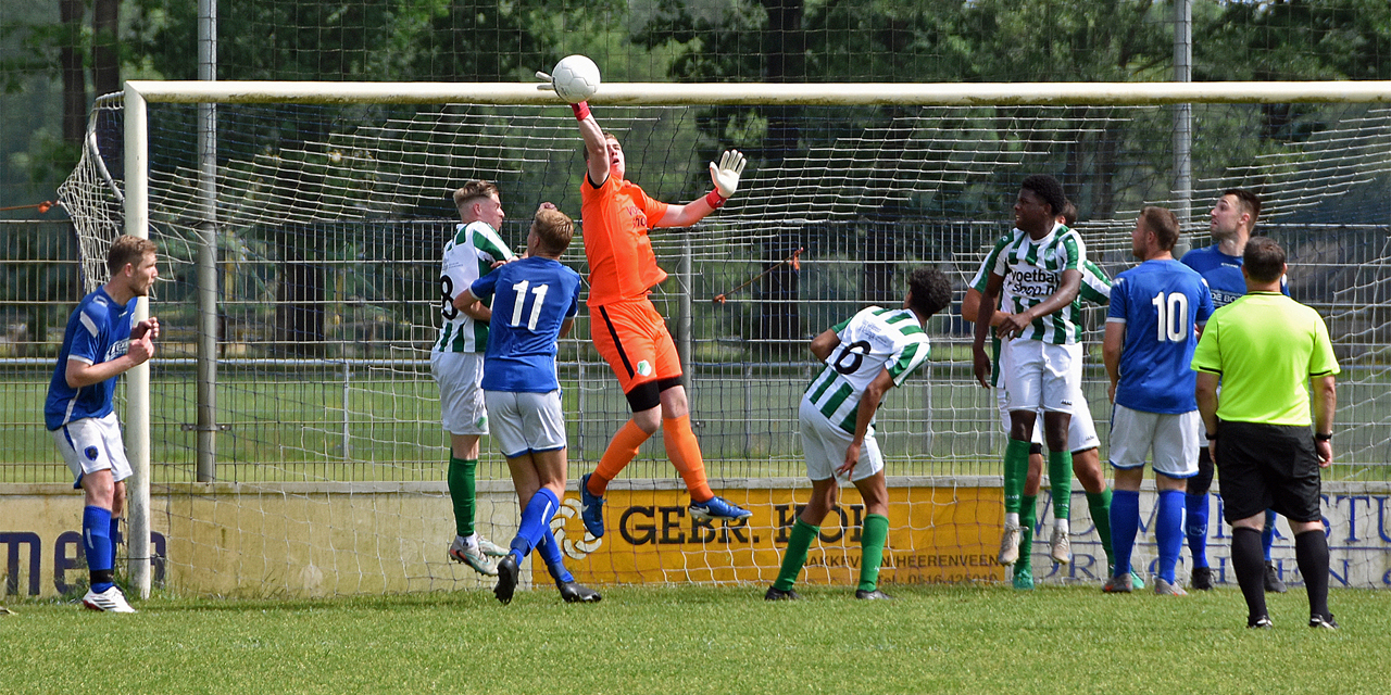 Dokkum naar finale nacompetitie