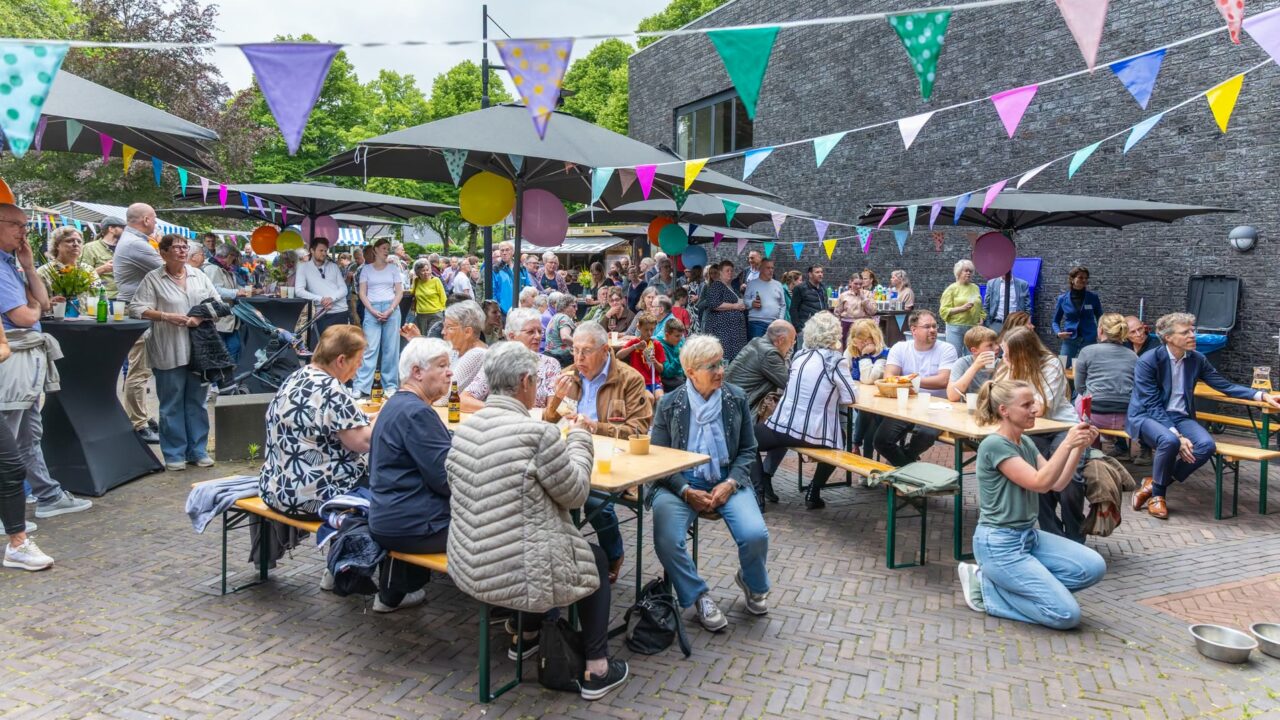 Midsimmermoeting brengt inwoners Achtkarspelen samen