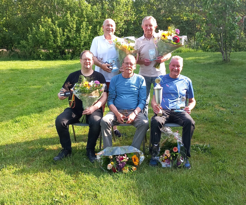 Feestelijke slotavond met prijsuitreiking Biljartclub de Westereen