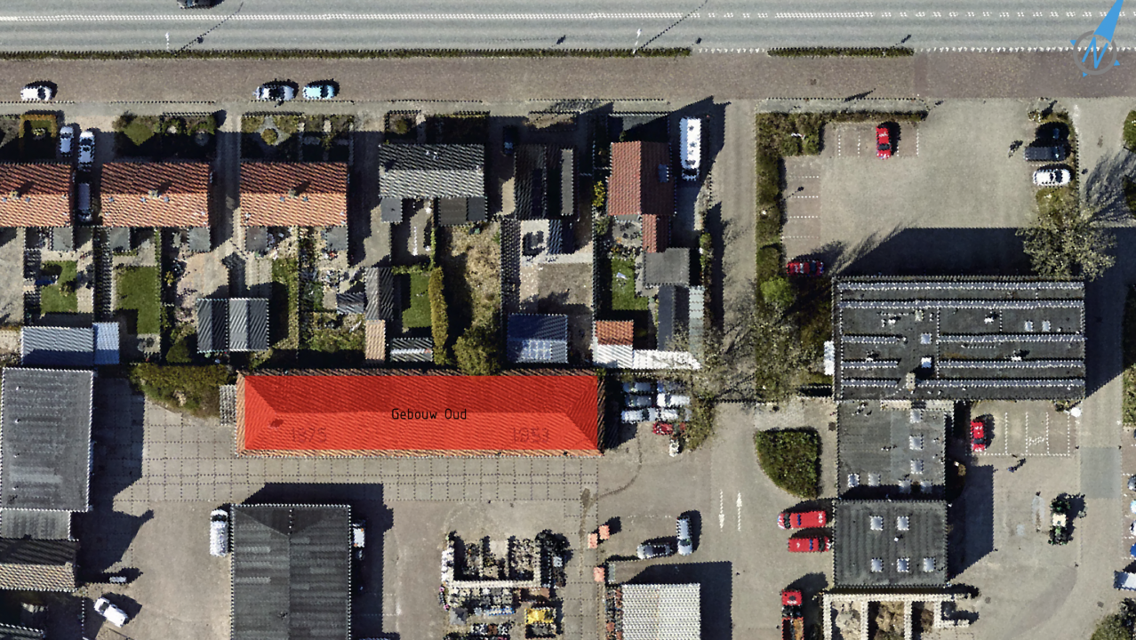 Oud gebouw gemeentewerf Dokkum dicht vanwege veiligheid