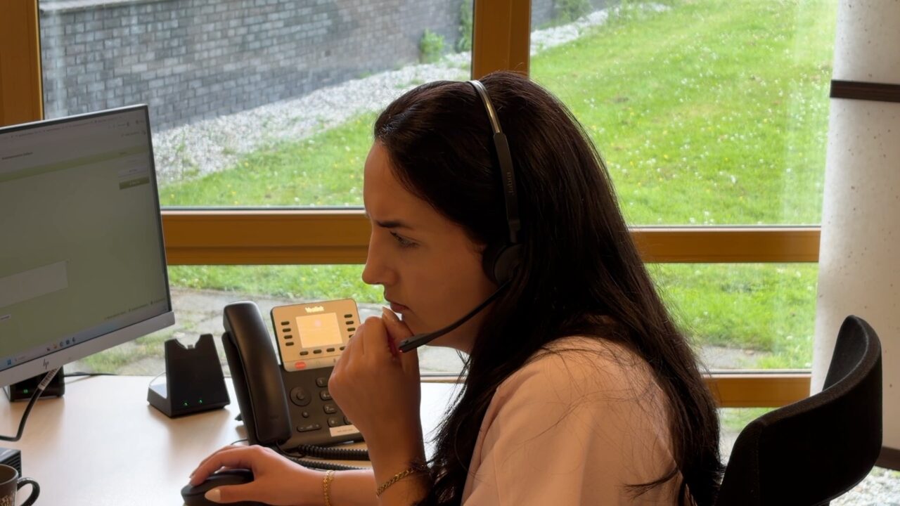 Huisartsencentrum Dokkum pakt toenemende drukte aan met nieuw telefoonsysteem