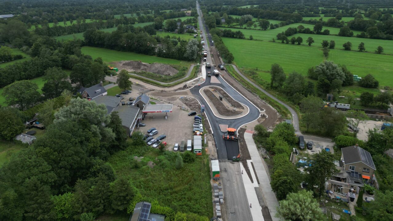 Dit gebeurt er allemaal op de N355 tussen Twijzel en Noardburgum: weg eind volgende week weer open