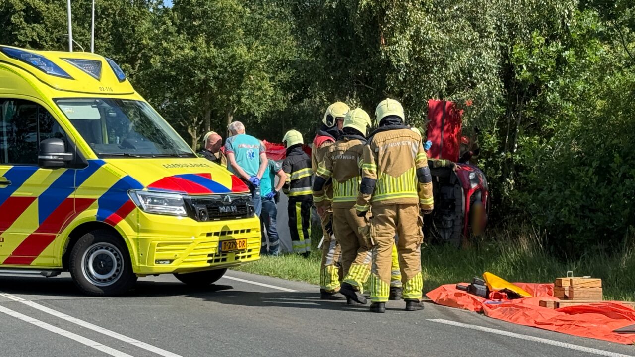 Dronken automobiliste (65) veroorzaakt eenzijdig ongeval op N358 bij Buitenpost