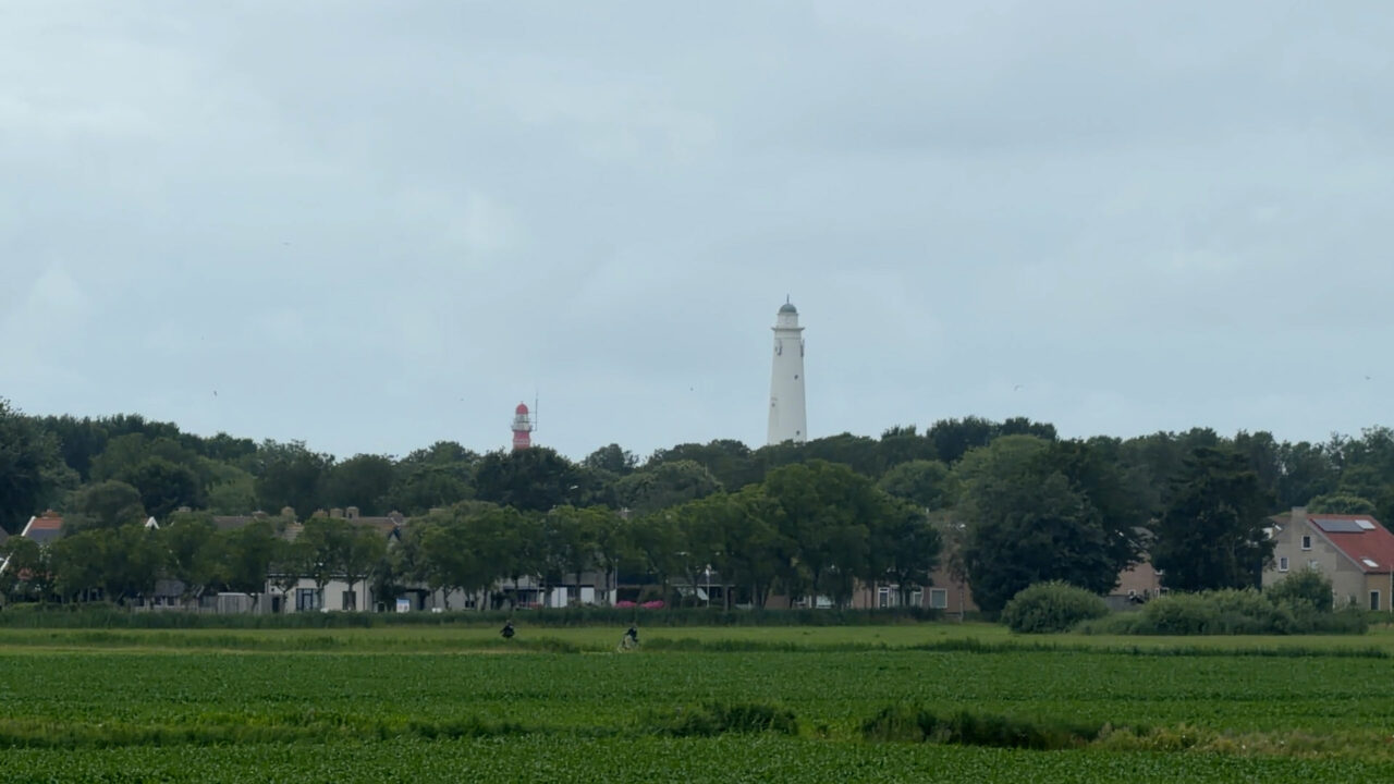 Sloveense schrijver Pia Prezelj ging in residentie op Schiermonnikoog: “Ik kon niet ophouden erover 