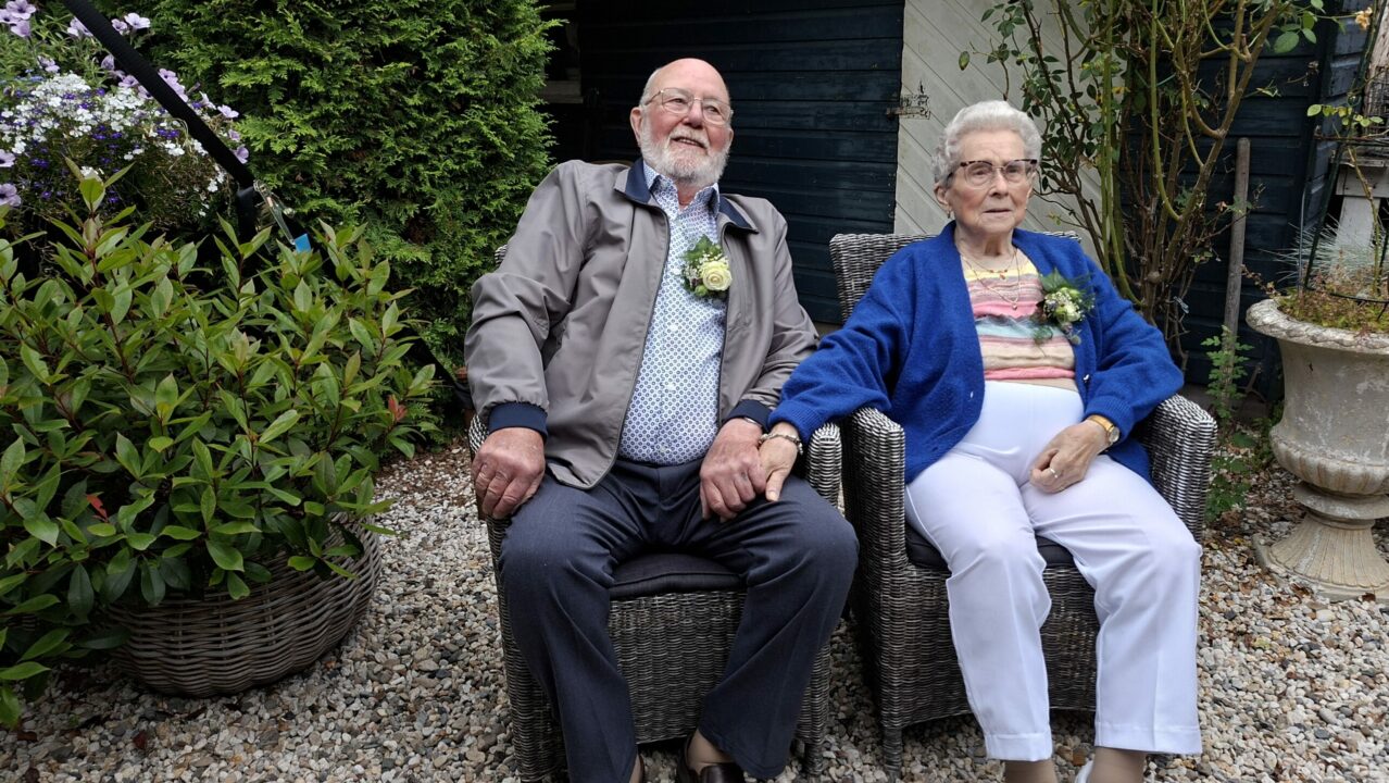 Bijzonder jubileum voor echtpaar uit Surhuisterveen