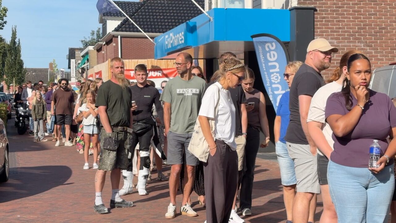 Run op eclipsbrillen vlak voor zonsverduistering: 
