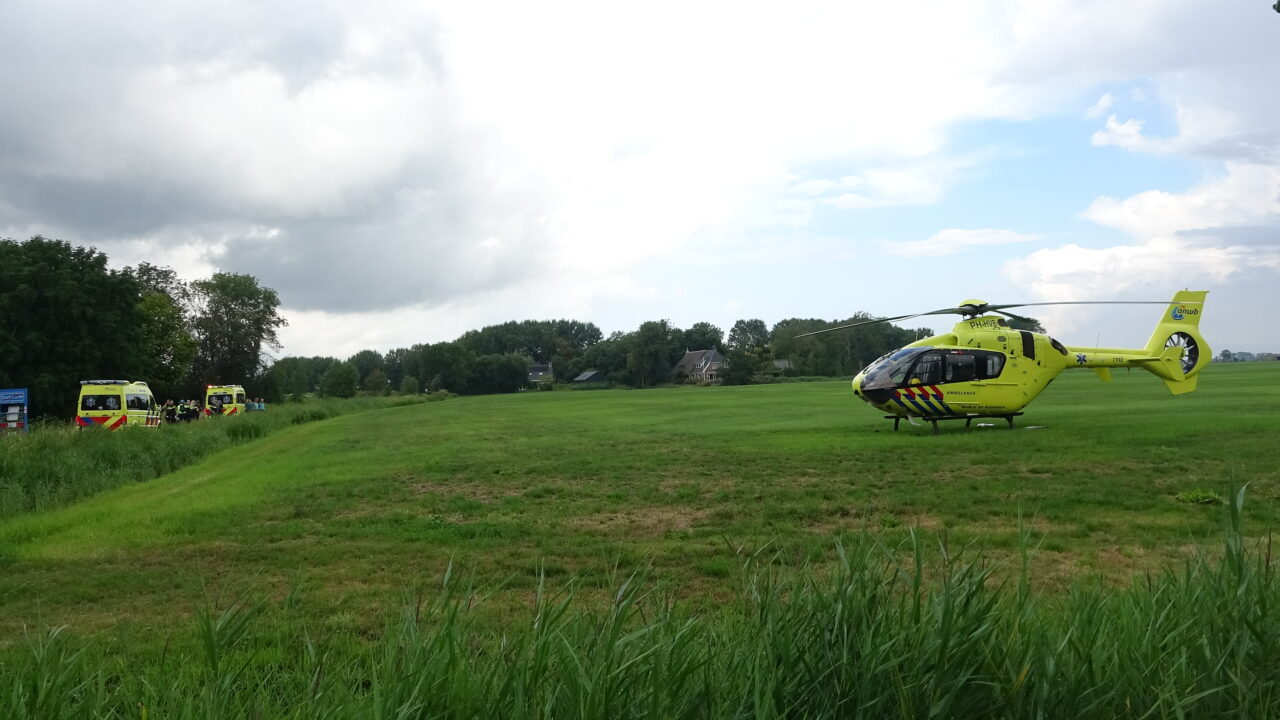 Persoon geraakt door bliksem bij Aalsum