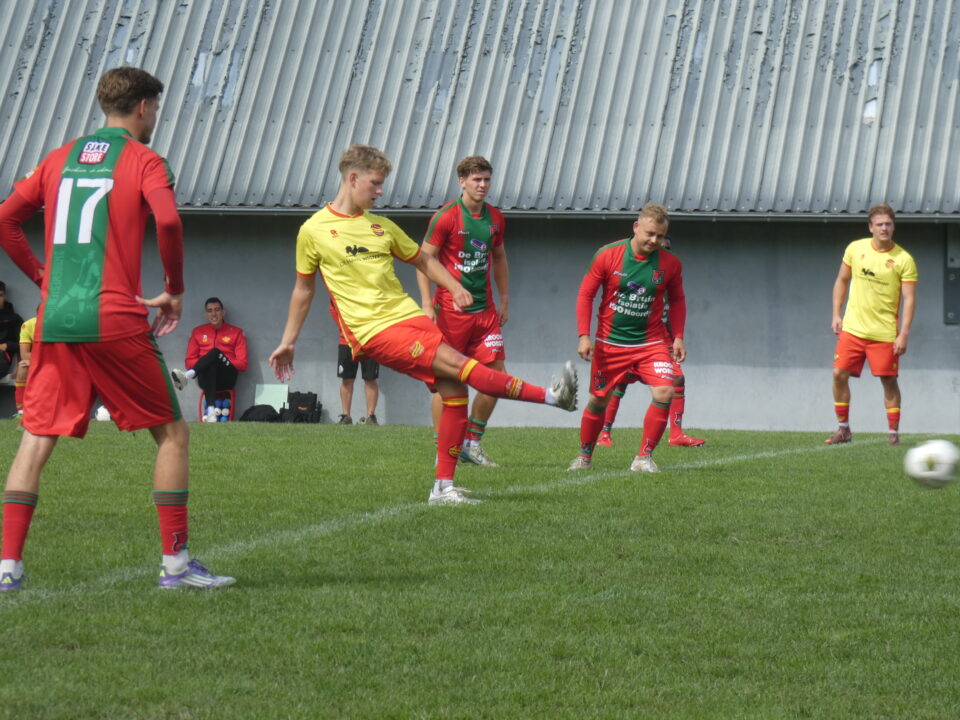VV Kollum wint de finale Lauwersmeertoernooi