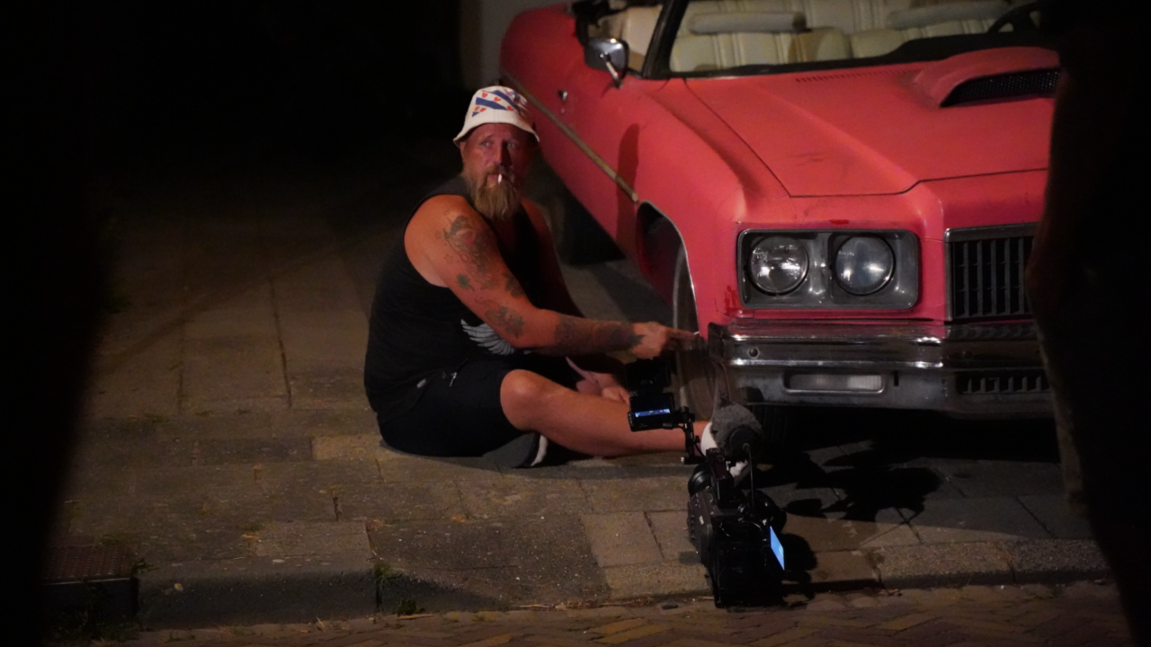 De Hûnekop filmt clip voor nieuw nummer ‘Bebogeen’
