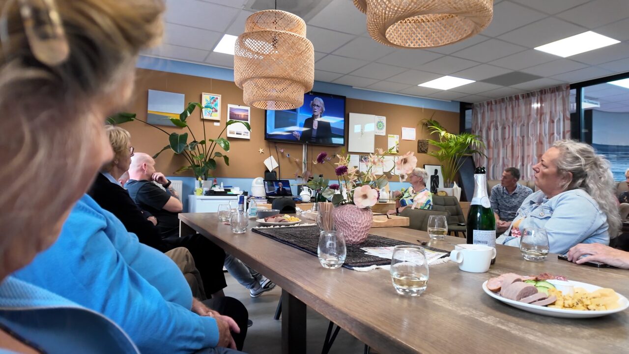 Podcast met de groeten van Wil geeft mensen met dementie en naasten een stem