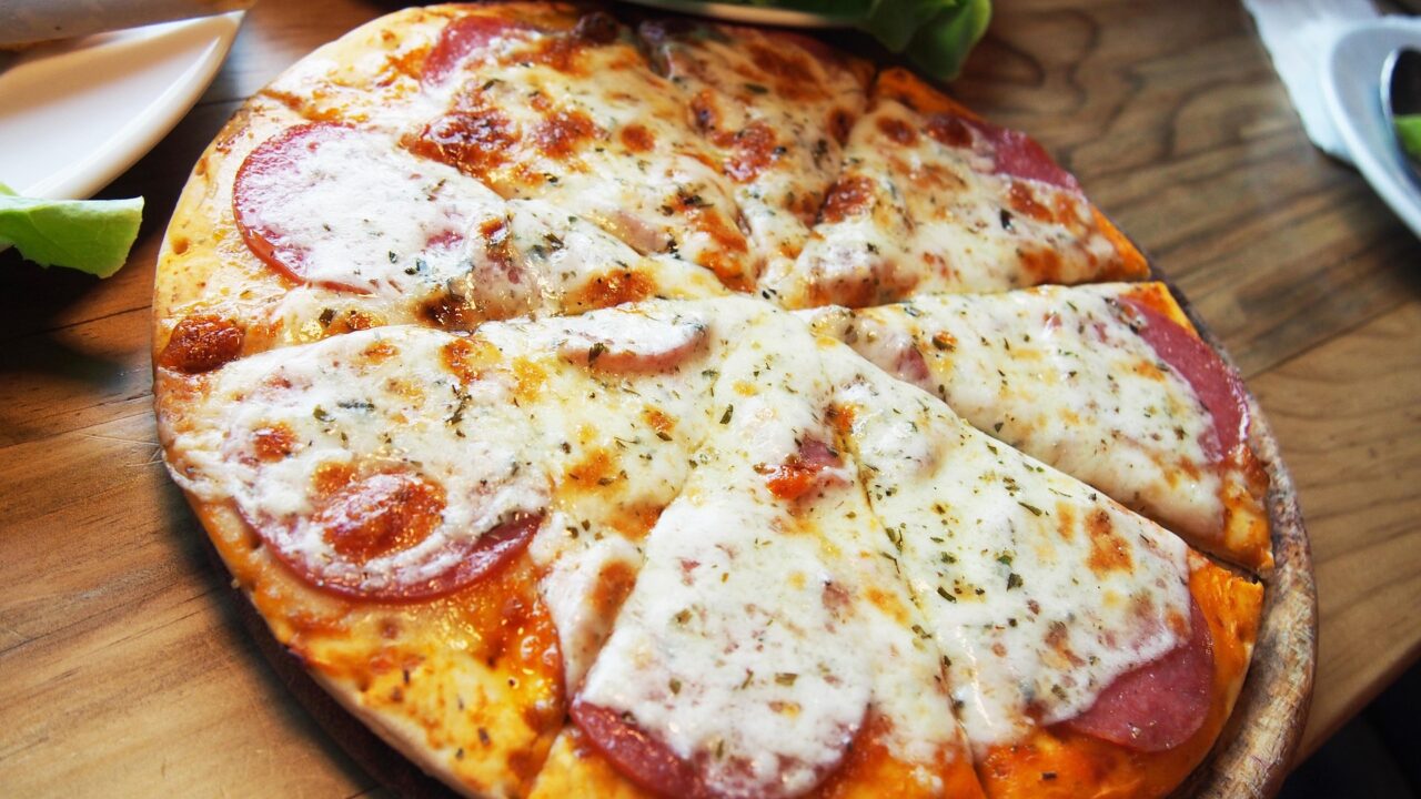 NVWA vindt verbeterpunten bij pizzeria in Dantumadiel