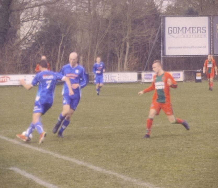 Zwaagwesteinde in derby onderuit tegen SC Twijzel