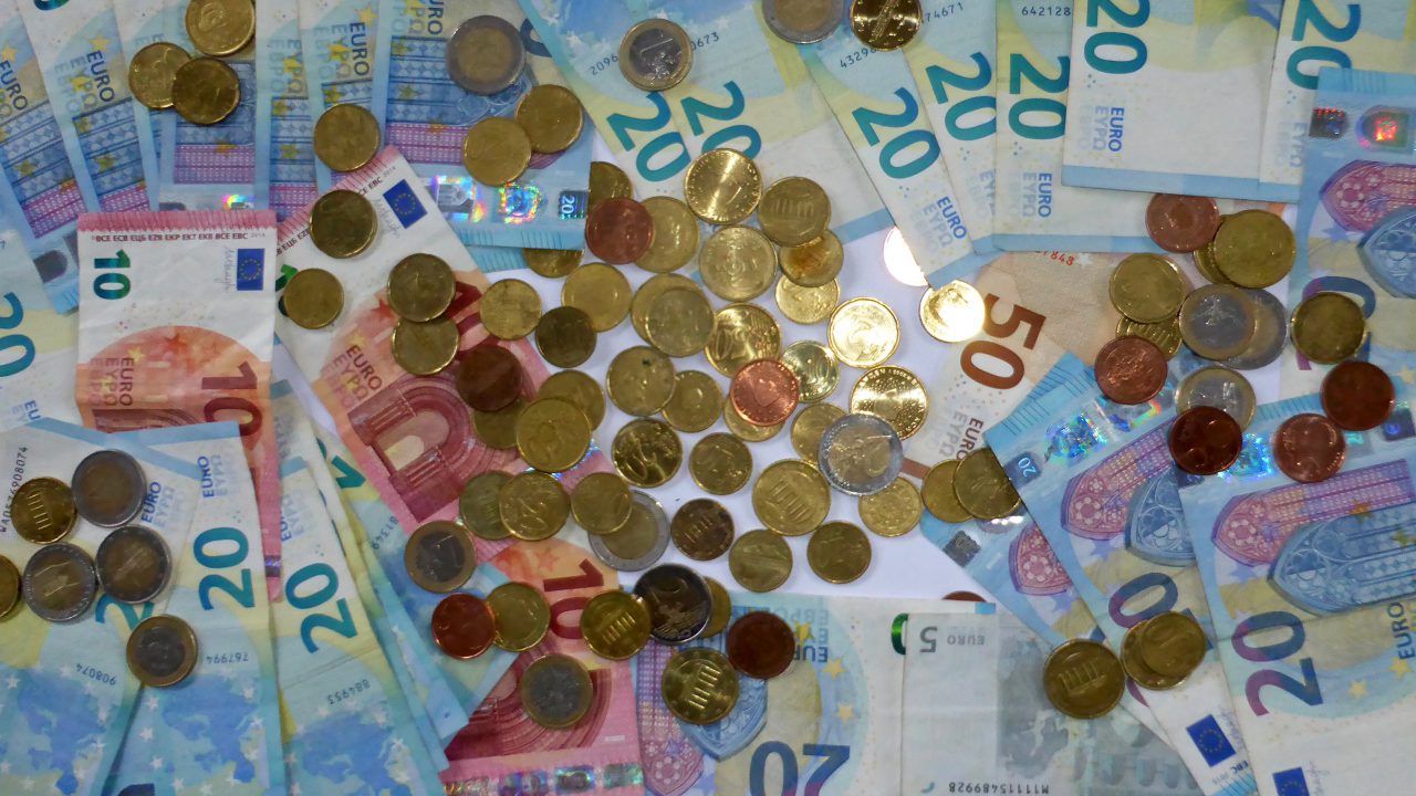 Eenmalig 500 euro extra energietoeslag in Dantumadiel - RTV NOF